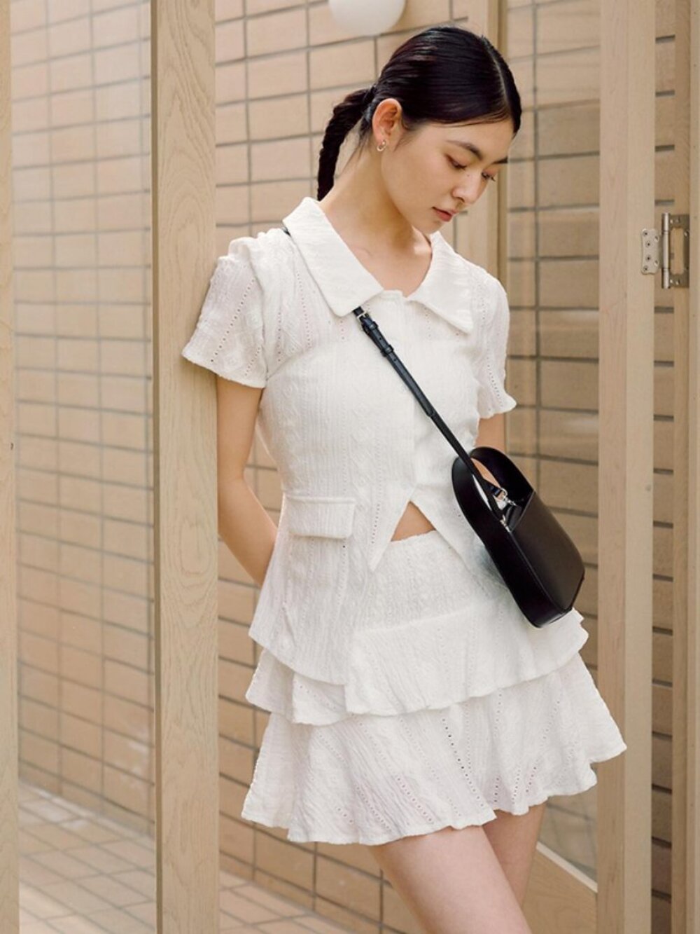 JUARR Punching Back Ribbon Blouse & Ruffle Skirt Set